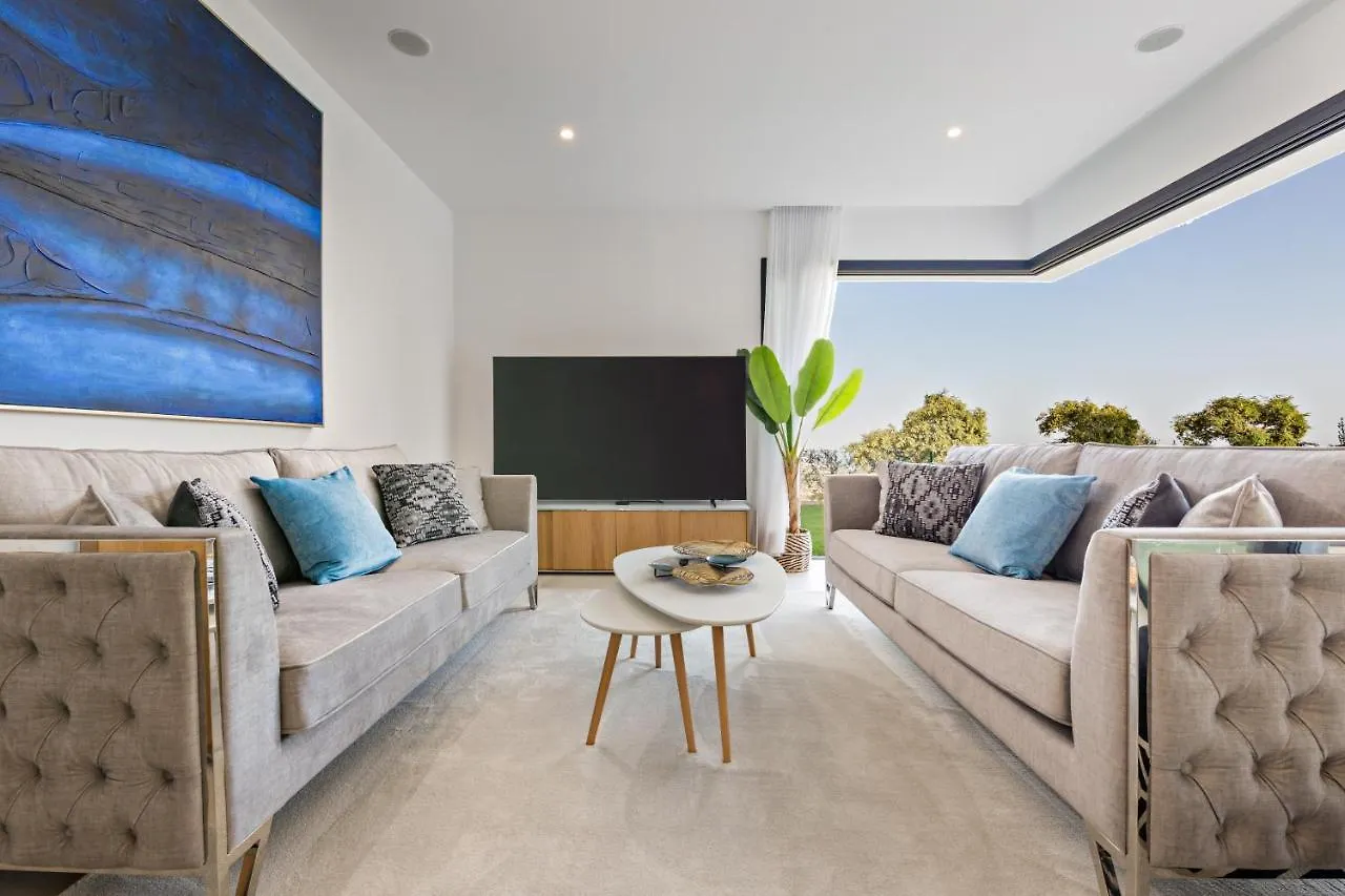 Luxury Seaview 3 Bedroom Apartment - Along Golf Course Of Finca Cortesin Casares