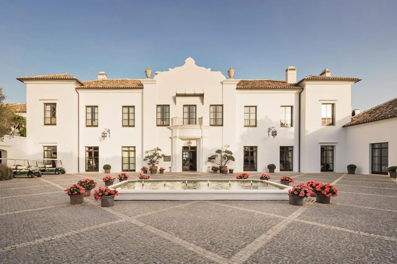 Luxury Seaview 3 Bedroom Apartment - Along Golf Course Of Finca Cortesin Casares Spain